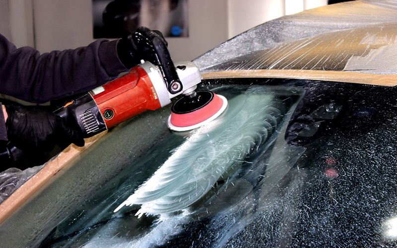 WINDSCREEN POLISHING